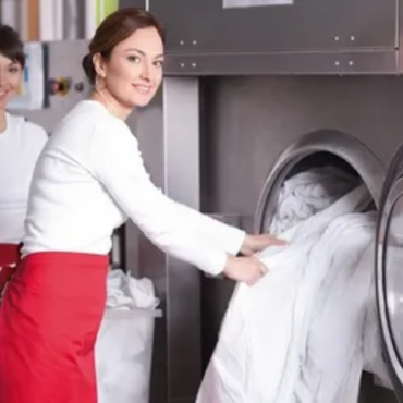 The Benefits of Using a Wash and Fold Laundry Service
