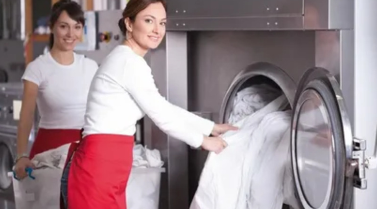 The Benefits of Using a Wash and Fold Laundry Service