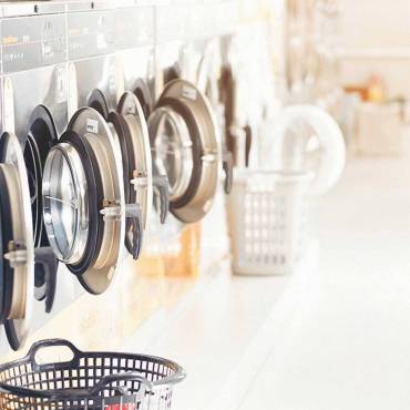 Why Should You Choose a Laundry Service Over Doing It Yourself?