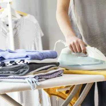 How Do Ironing Services Compare to DIY Ironing?
