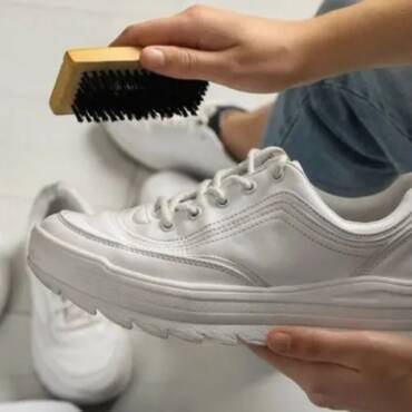 How Shoe Cleaning Services Help Maintain the Quality of Your Shoes?