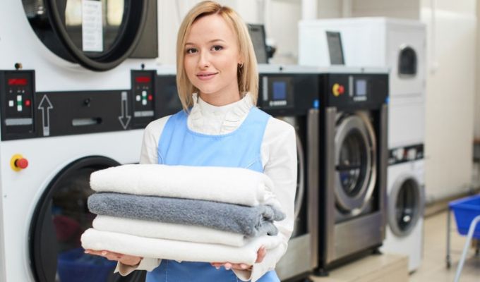 What Contributes to Fast Turnaround in Express Laundry?
