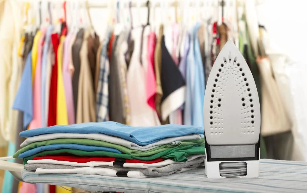Ironing & laundry service dubai