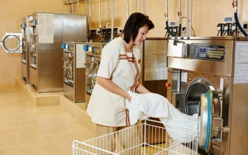 Laundry cleaner company marina dubai