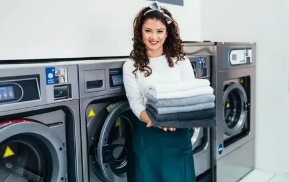 The Benefits of Using a Wash and Fold Laundry Service for Your Home
