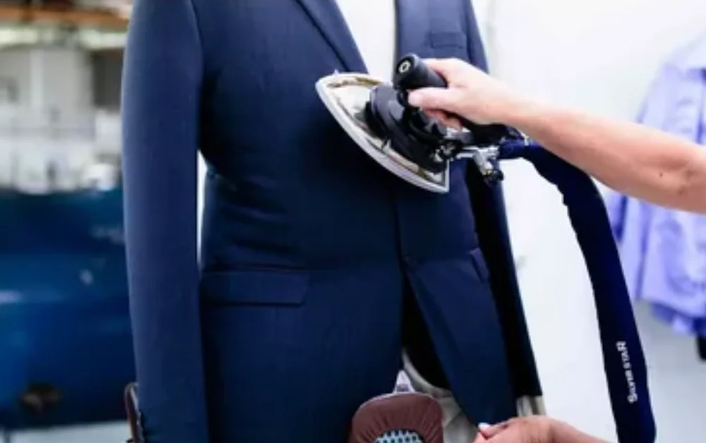 How to Choose the Right Dry Cleaner for Your Needs?